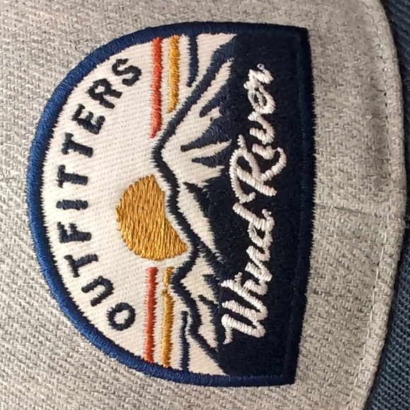 NWT,Wind River Outfitters Men's Blue/Gray Mesh, Snapback Trucker Hat,O/S. - Picture 3 of 9